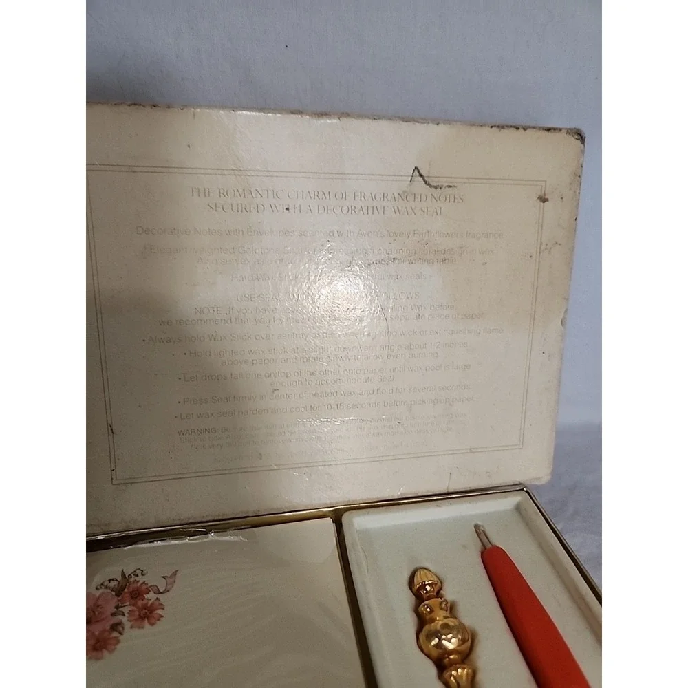 Avon‎ Vintage Fragrances Notes In Original Box